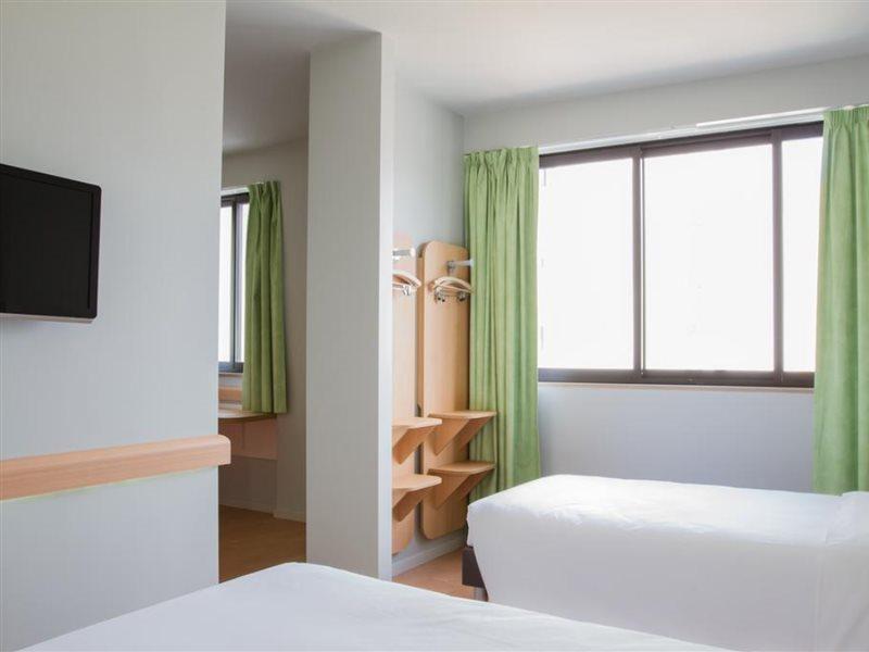 Ibis Budget Braga Centro Exteriör bild