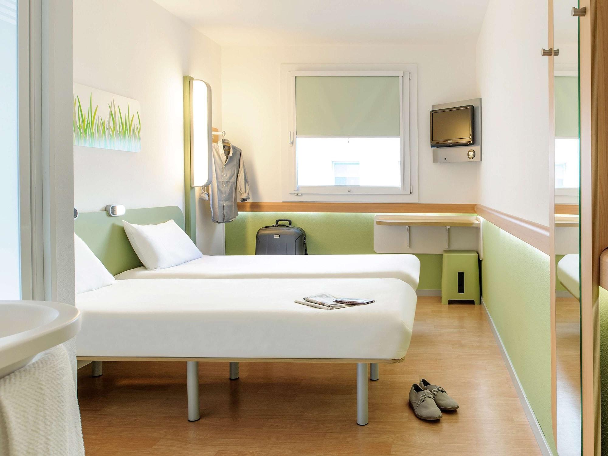 Ibis Budget Braga Centro Exteriör bild