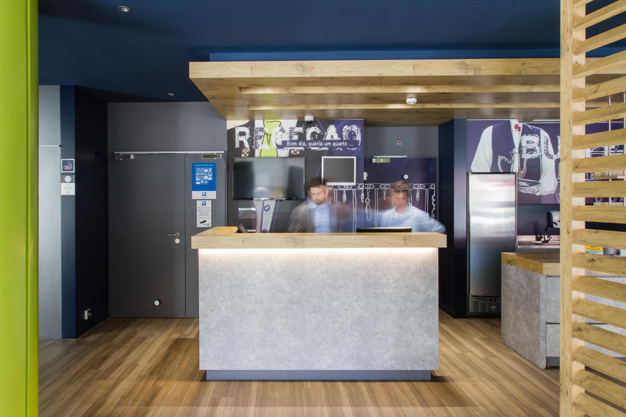 Ibis Budget Braga Centro Exteriör bild