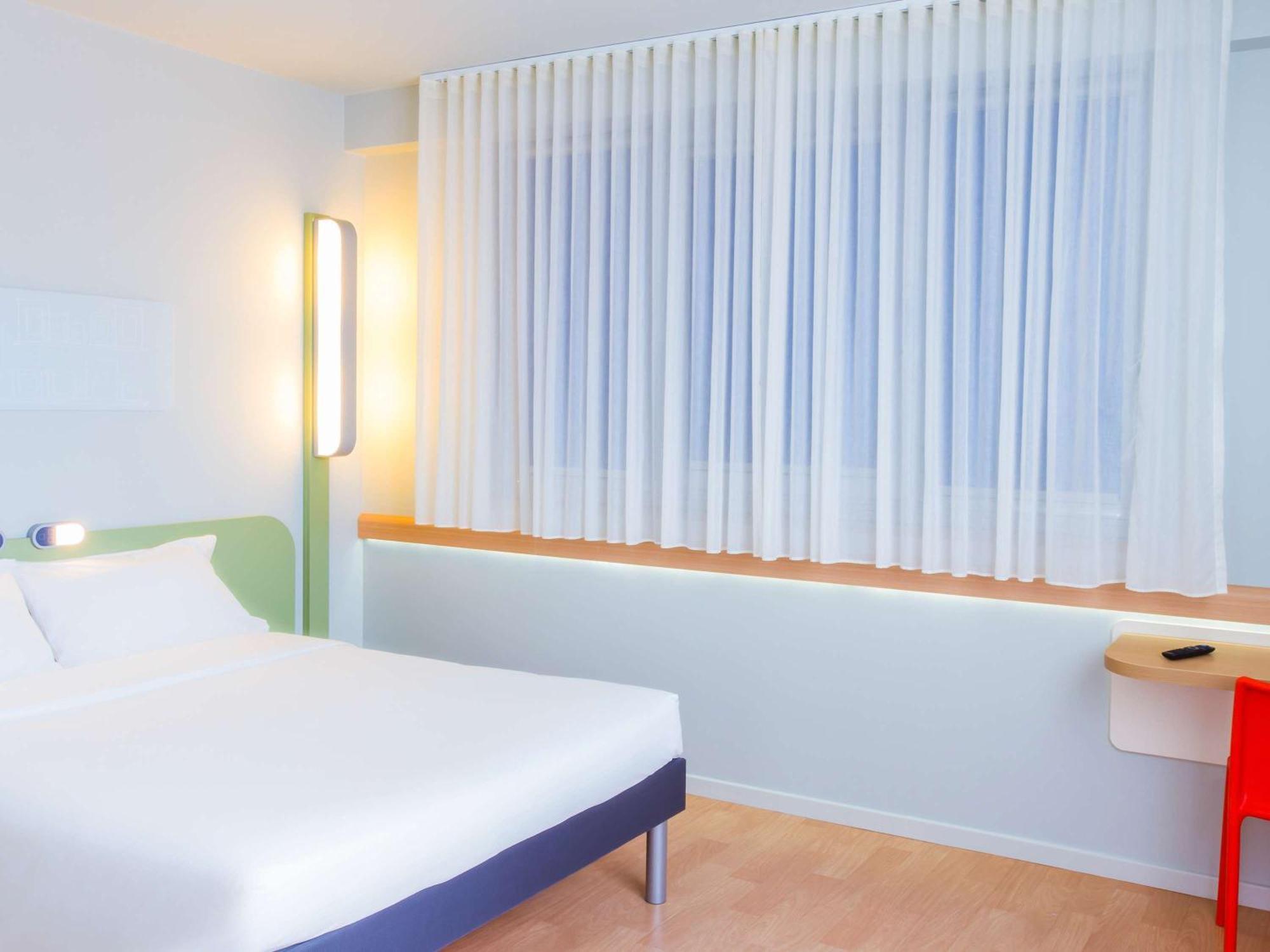 Ibis Budget Braga Centro Exteriör bild