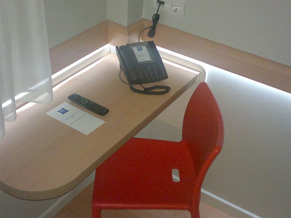 Ibis Budget Braga Centro Exteriör bild