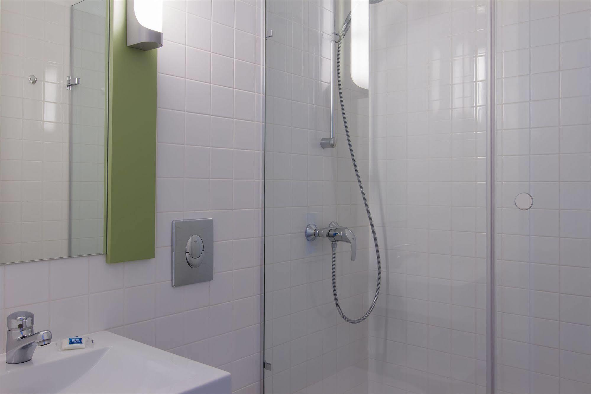 Ibis Budget Braga Centro Exteriör bild